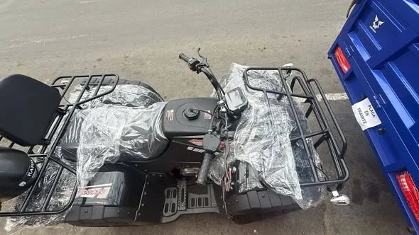Cuatrimotos ATV y motos nuevas en la tienda Carsa Motos de Chimbote