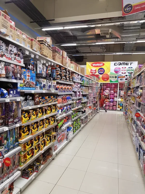 plazaVea super Chimbote
