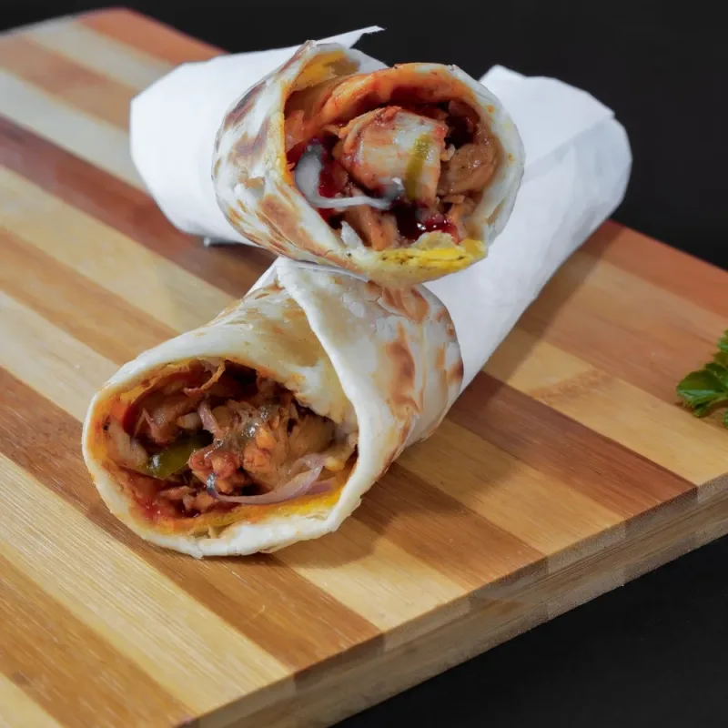 Roll California especial 12 piezas con aguacate
