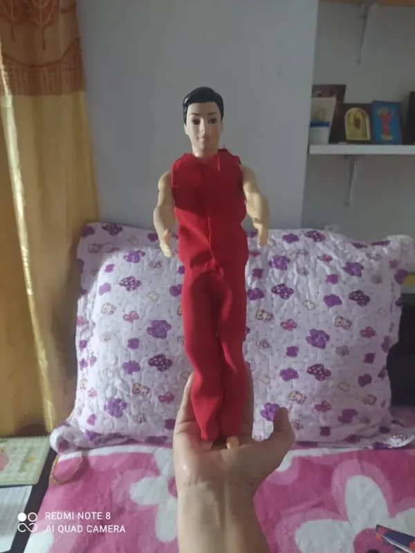 Ropita y conjuntos para muñecas Barbie y Ken de todos los modelos, en Chimbote