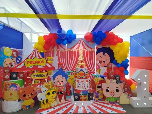Alquiler de toldos, decoración con globos, sillas, mesas, menaje y mobiliario para eventos y cumpleaños en Nuevo Chimbote